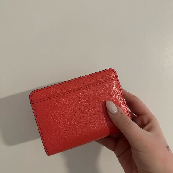 kate spade Hot Pink Wallet - Picture 2 of 5